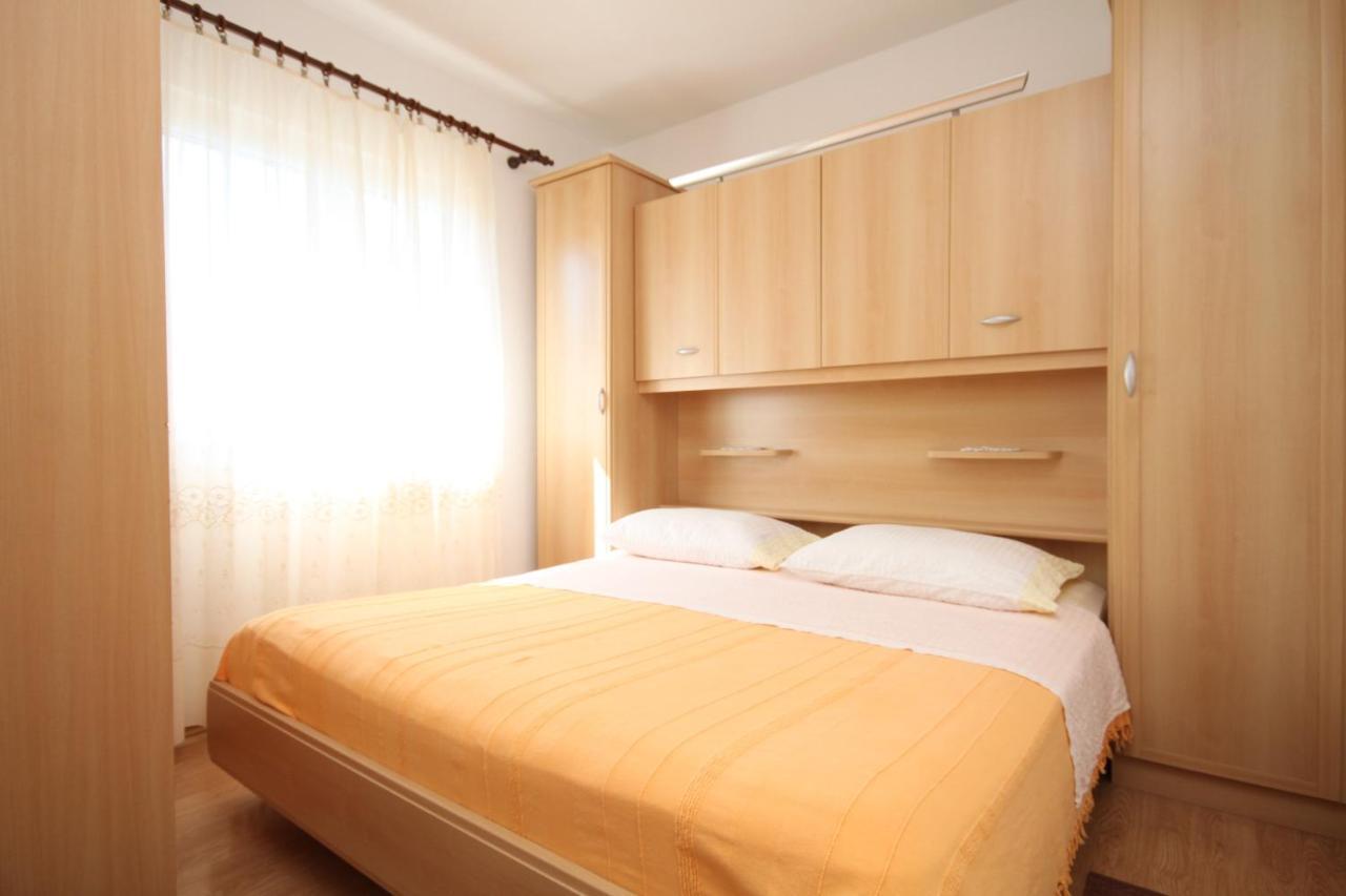 Apartments By The Sea Razanj, Rogoznica - 8361 Exterior foto